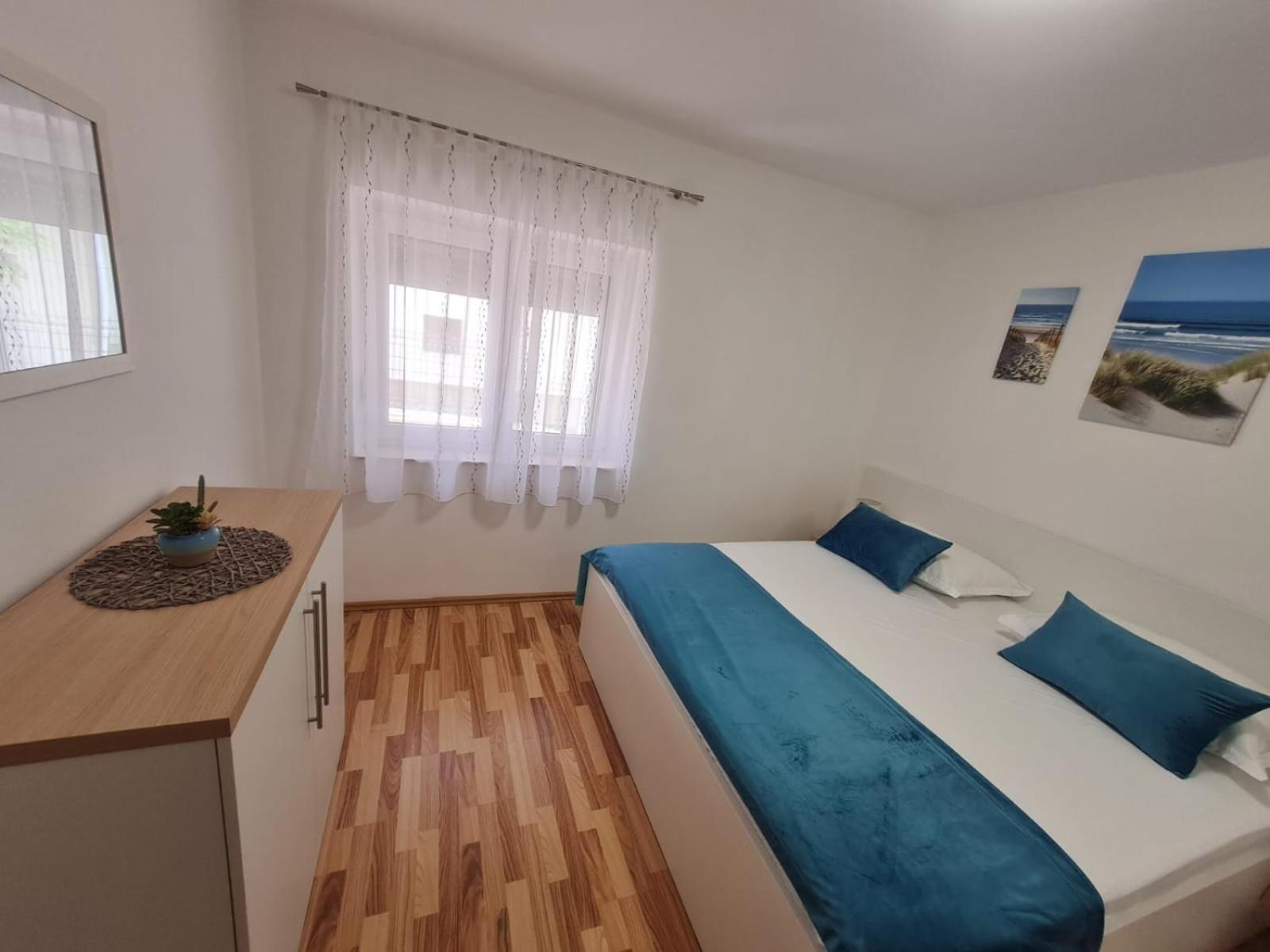 Apartman "Flower Garden" Ražanac Extérieur photo